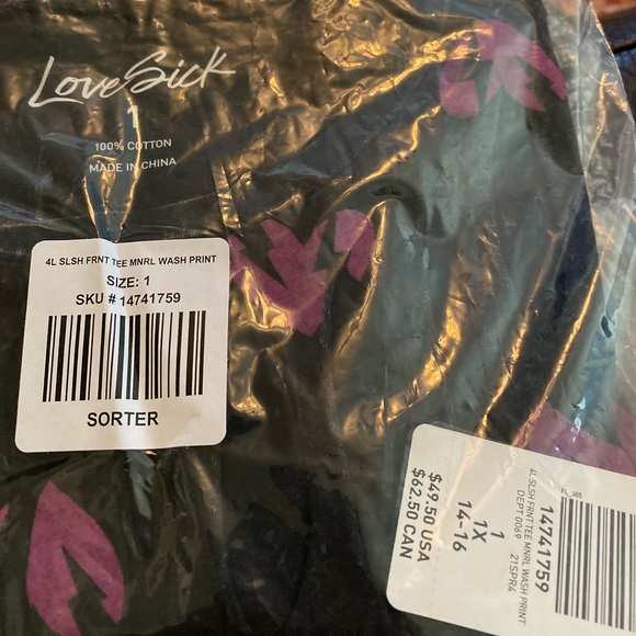 NWT TORRID Lovesick Heart Black Wash Slashed Tee - Picture 7 of 8